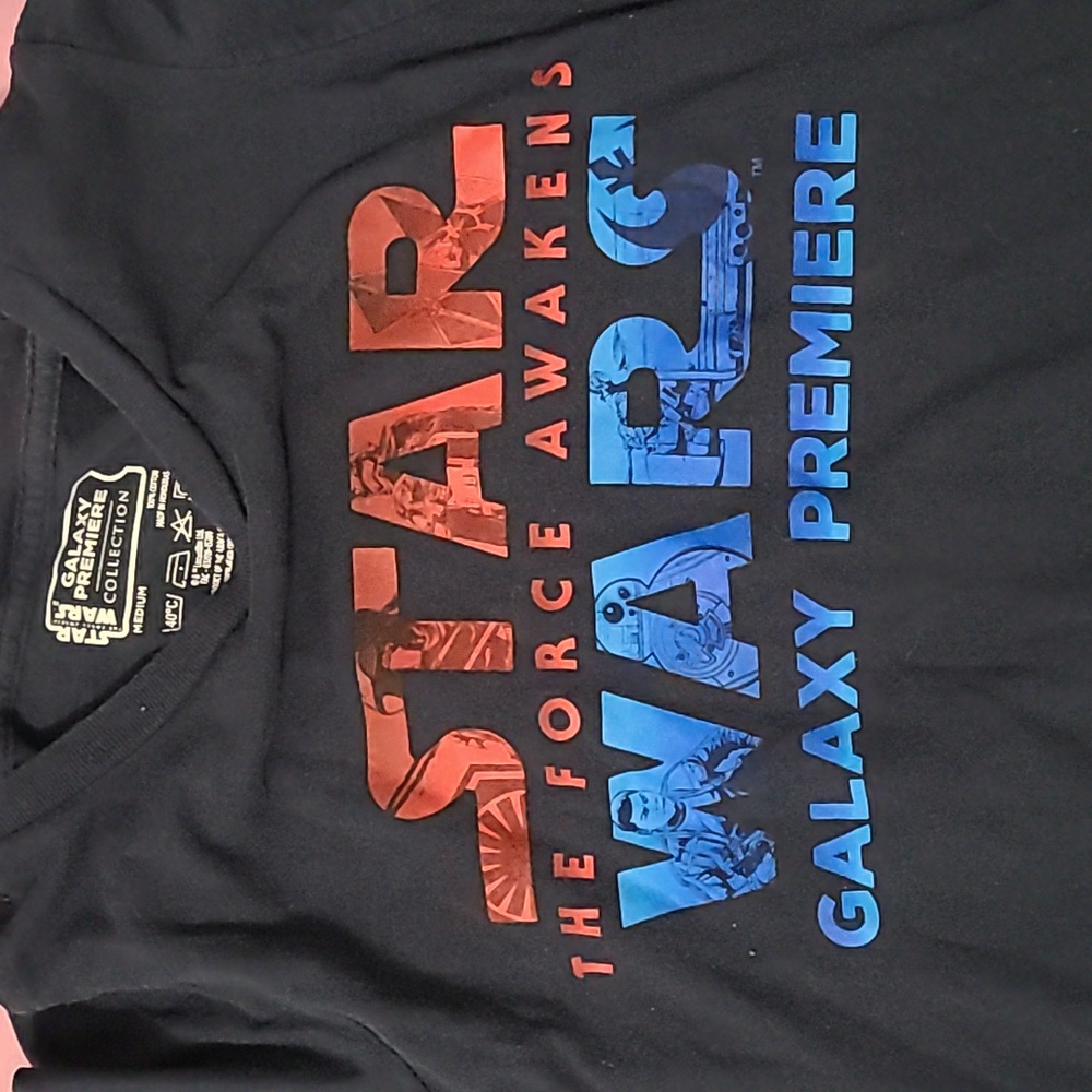 Lot of 2 preLoved Star Wars Movie Ts